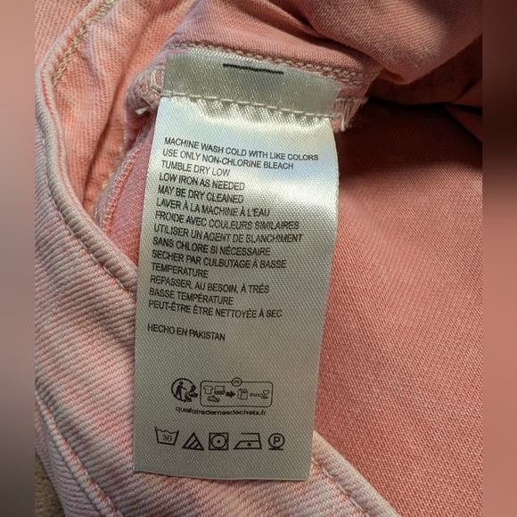 Pilcro Anthropologie Cuffed Oversized High-Rise Wide-Leg Jeans - Size 31P - Picture 13 of 17